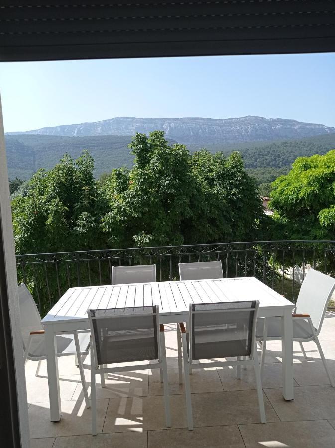 La Maison De Papou La Vigne A Nans Les Pins 83860 Extérieur photo